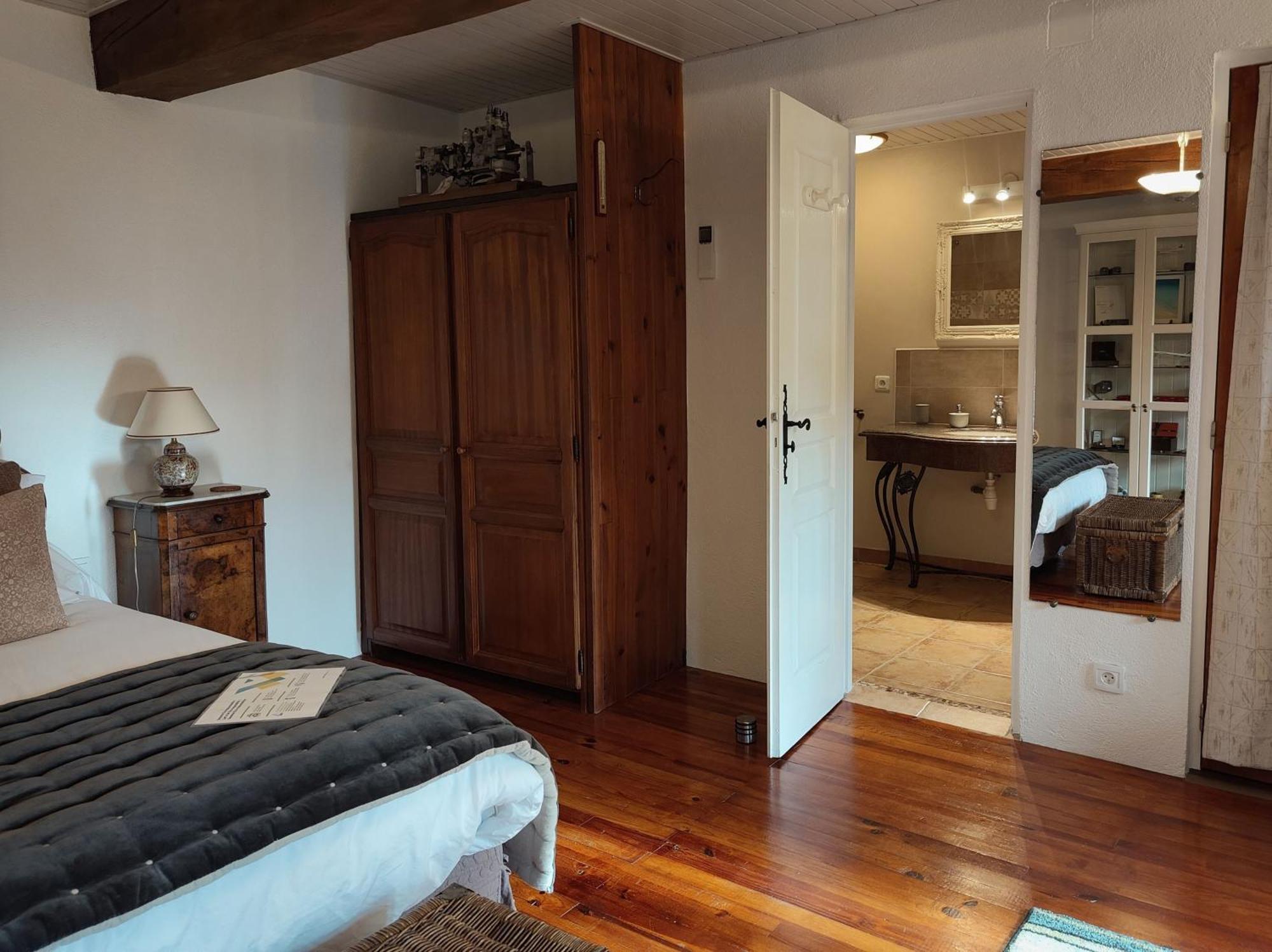 Bed and Breakfast Mas Peu Del Causse Thuir Zimmer foto